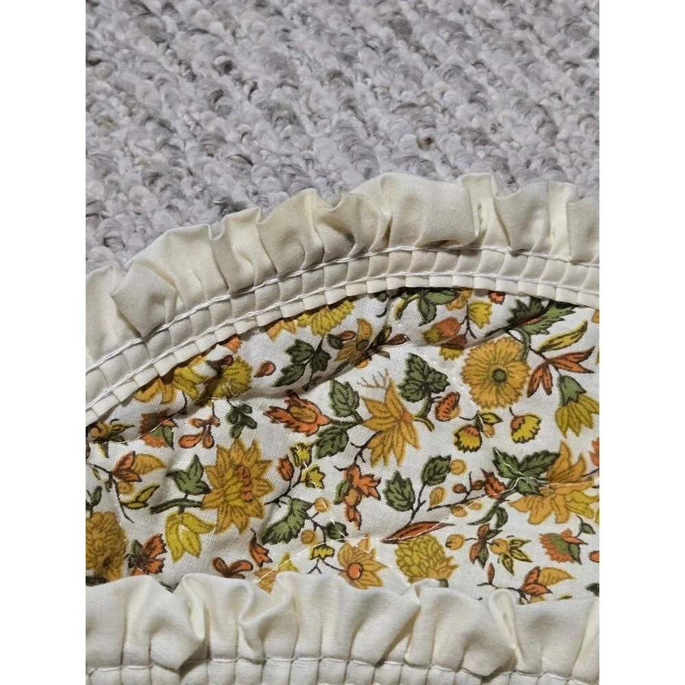VTG 70s/80’s 4 Ruffled Quilted Placemats Brown Cream Orange Floral Preowned